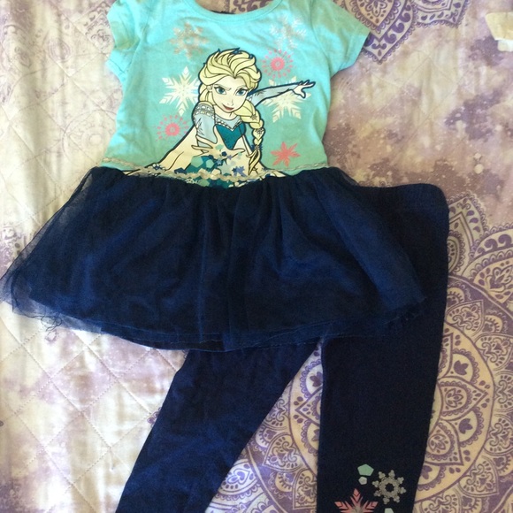 Custom Closet - Picture 3 of 13